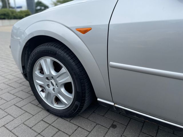 Ford Mondeo  2.0 Ghia Autom.