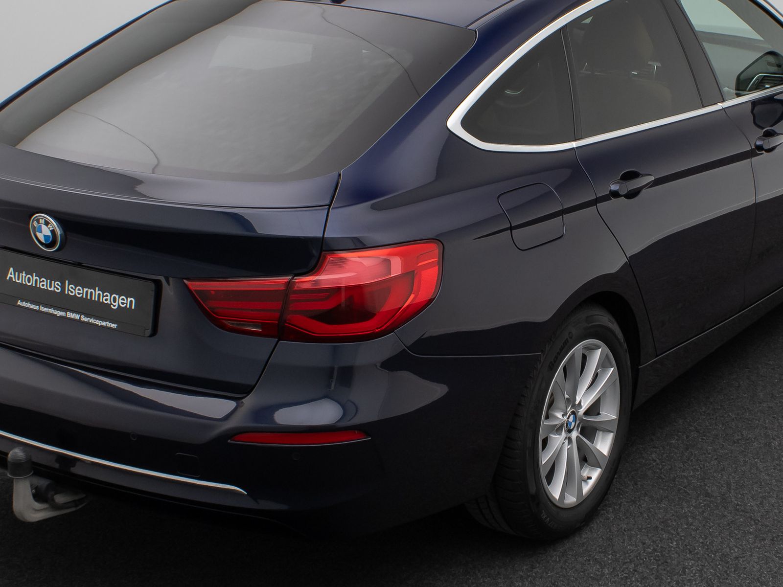 Fahrzeugabbildung BMW 320d Gran Turismo Luxury Line Alarm HUD Kamera D