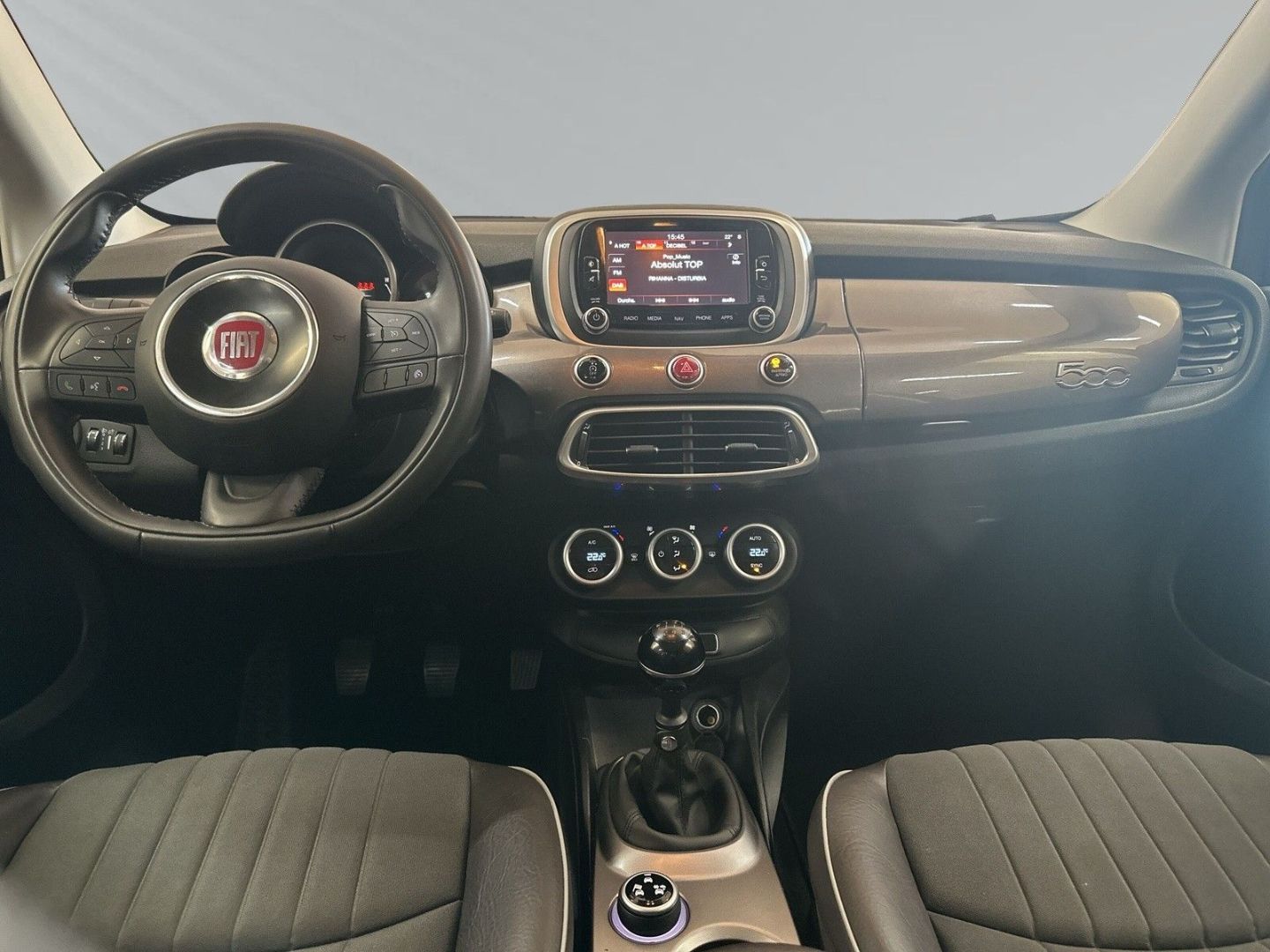 Fahrzeugabbildung Fiat 500X 1.6 JTD LOUNGE KLIMA PANO NAVI