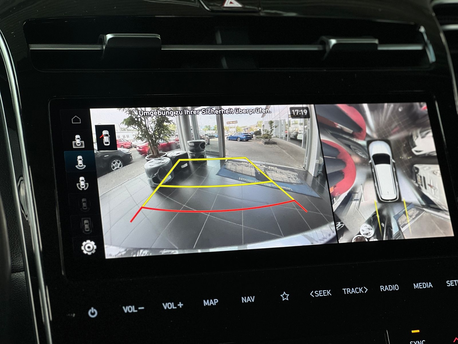 Fahrzeugabbildung Hyundai TUCSON Prime Plug-In Hybrid PHEV 4WD LEDER LED