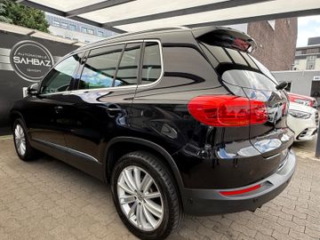 Volkswagen Tiguan - 6