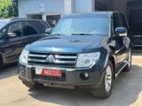 Mitsubishi Pajero 3.2 DI-D Intense - gebrauchte Mitsubishi Pajero aus dem Jahr 2010