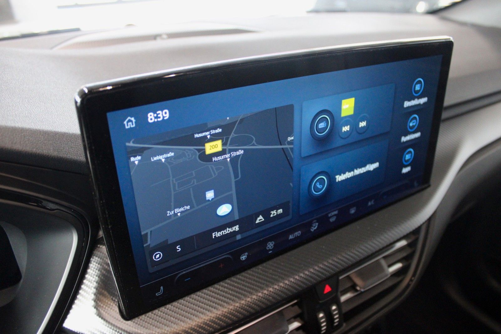 Fahrzeugabbildung Ford Kuga PHEV ST-LINE X NAVI Kamera Winter Paket