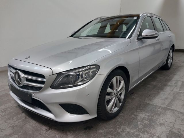 Mercedes-Benz C 220 T d Navi Kamera Led Ahk Leder Spure