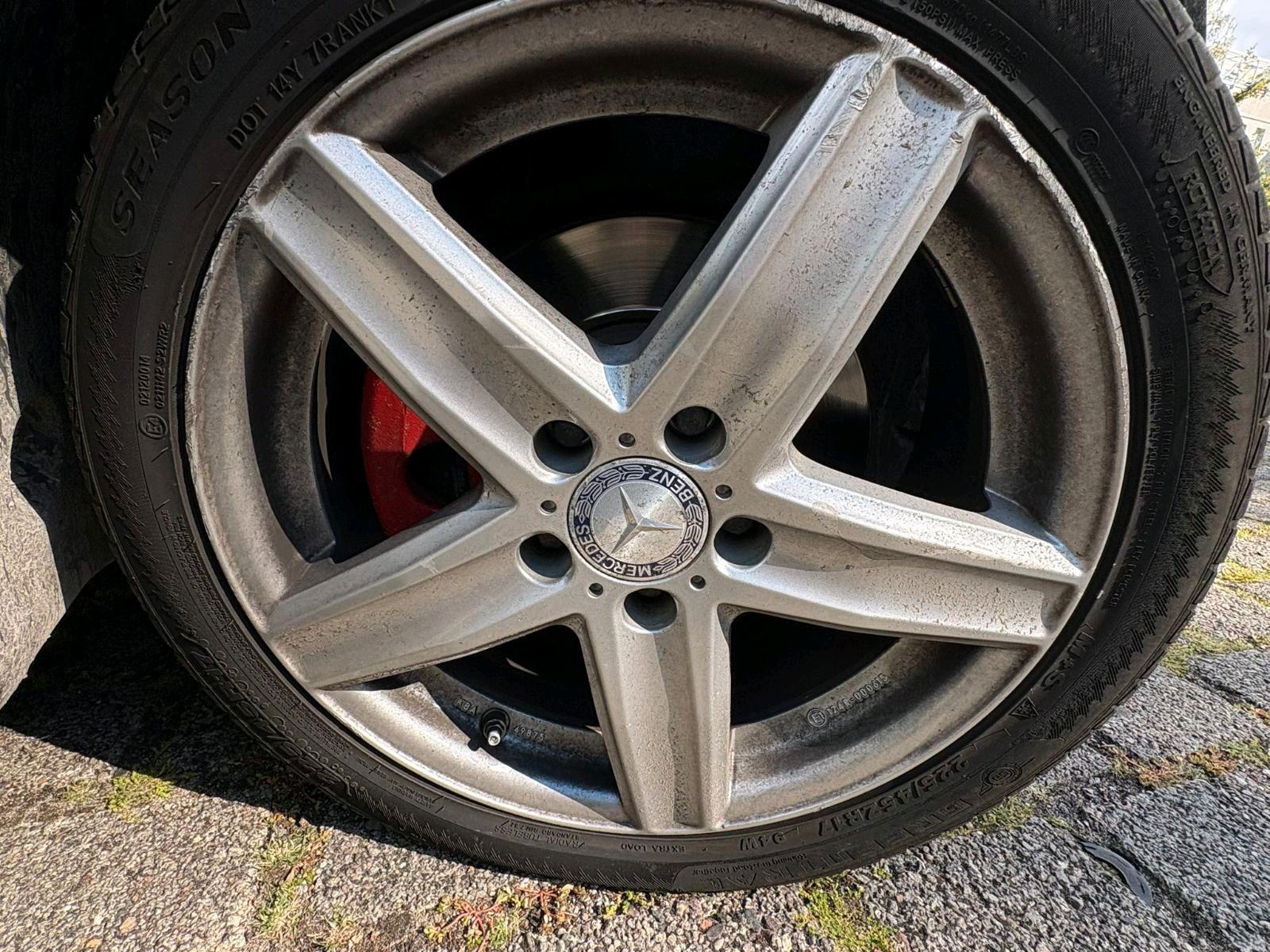 Mercedes-Benz C220 2010 — photo 10