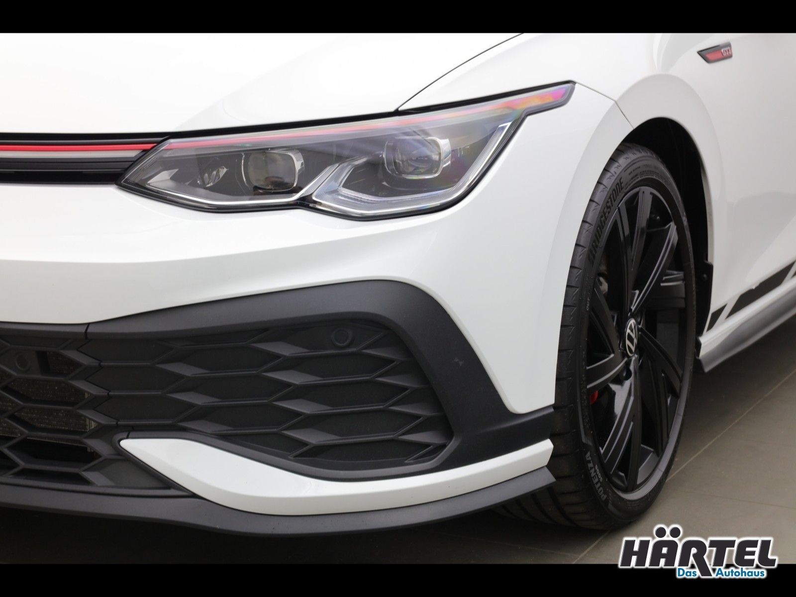 Volkswagen GOLF 8 GTI CLUBSPORT 2.0 TSI DSG (ACC-RADAR) foto 4