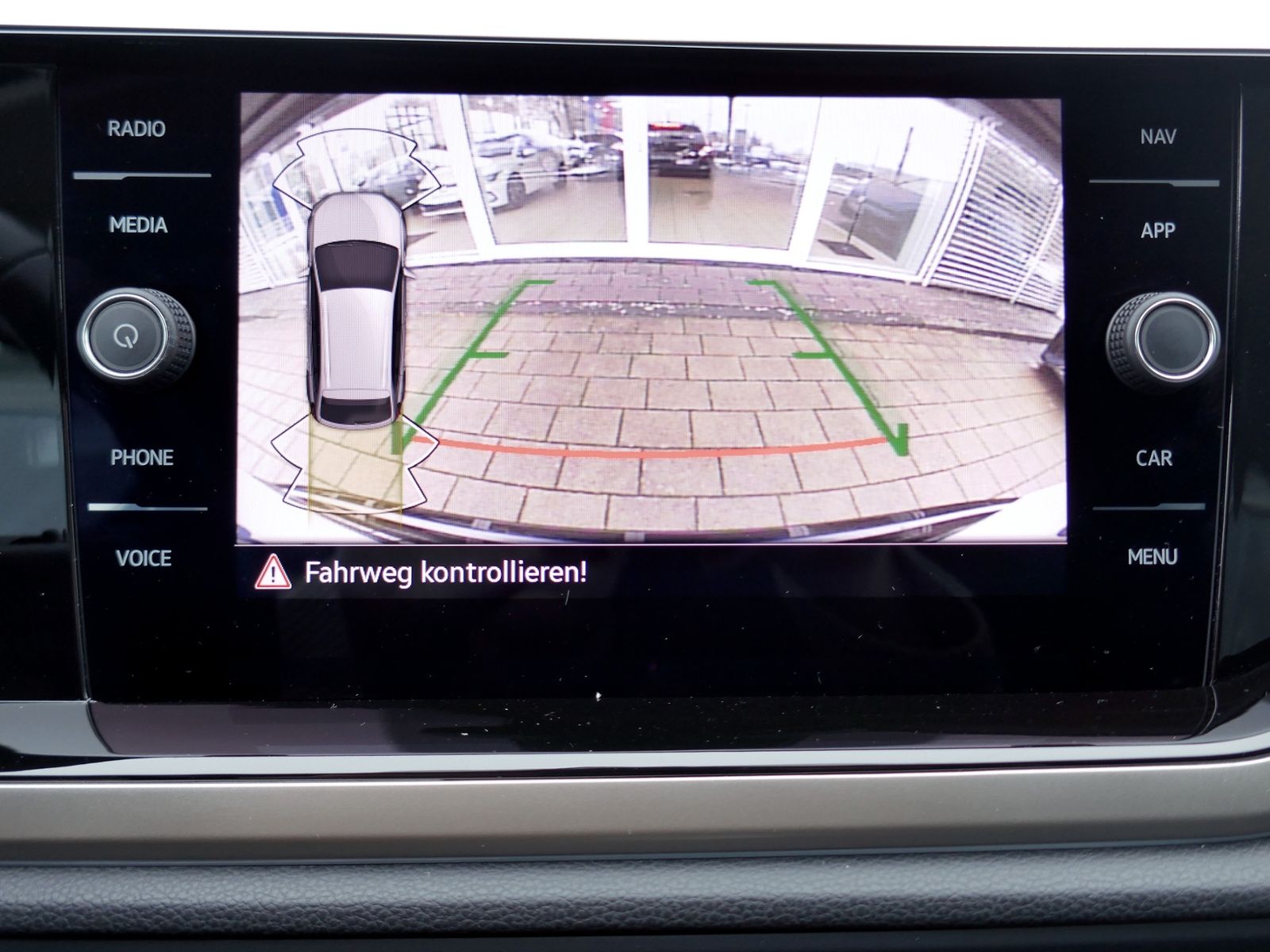 Fahrzeugabbildung Volkswagen Taigo Move 1.0 TSI DSG | LED RFK ACC Navi