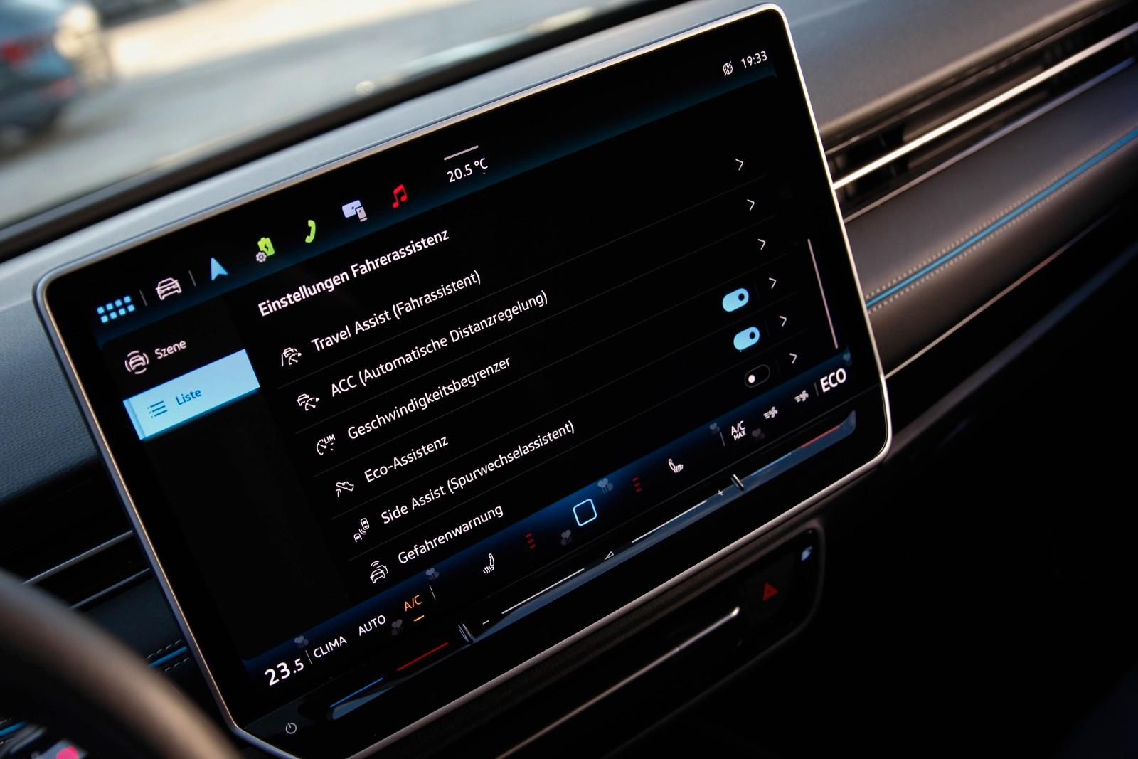 Volkswagen ID.7 Pro 210kW/HUD/Memory/Matrix/32353netto
