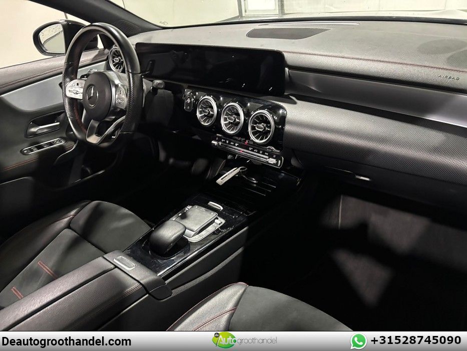 Mercedes-Benz CLA 200 Shooting Brake d automatik Business AMG imagem 3