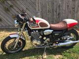 Triumph Thunderbird 900 Custom Cafe Racer - TRIUMPH THUNDERBIRD 900