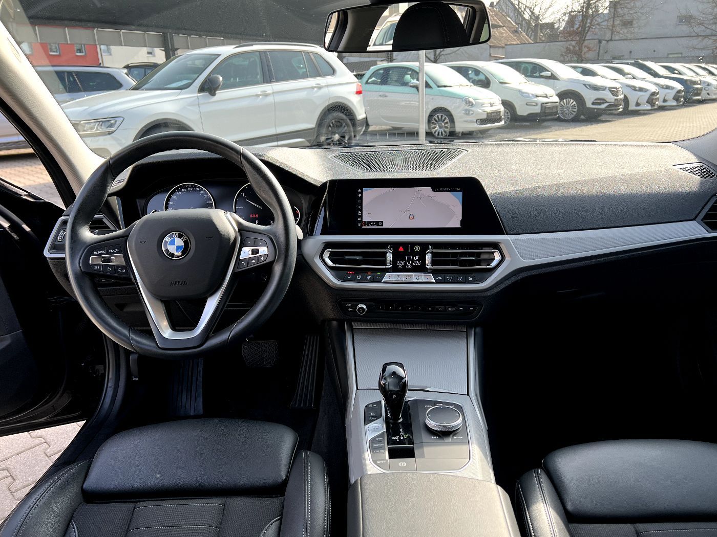 BMW 320d Touring xDrive Advantage *LED Navi Leder* foto 19