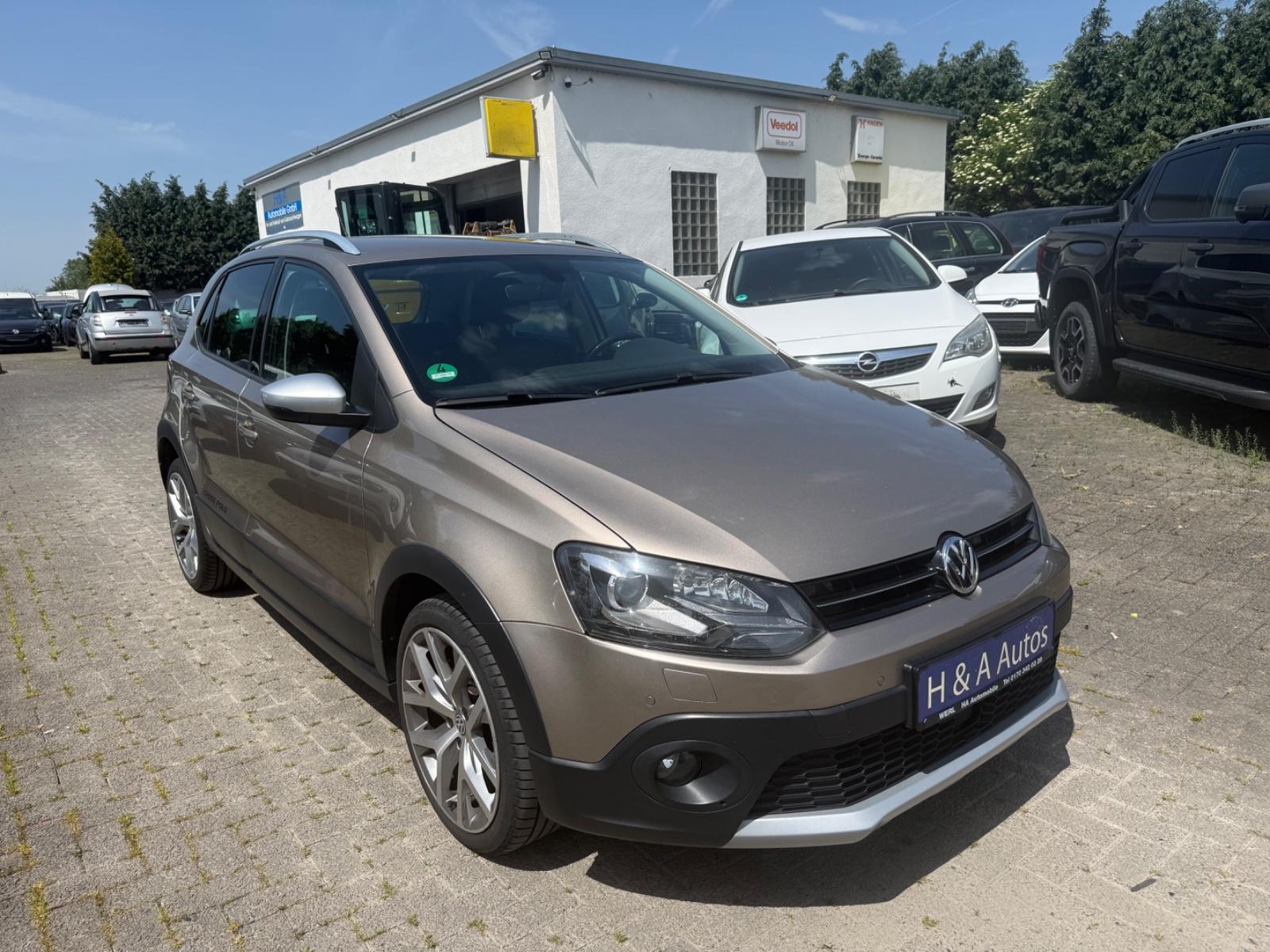 Volkswagen Polo V CrossPolo BMT - Alcantara