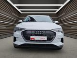 Audi e-tron 55 quattro advanced AHK Pano - Audi e-tron: Automatik