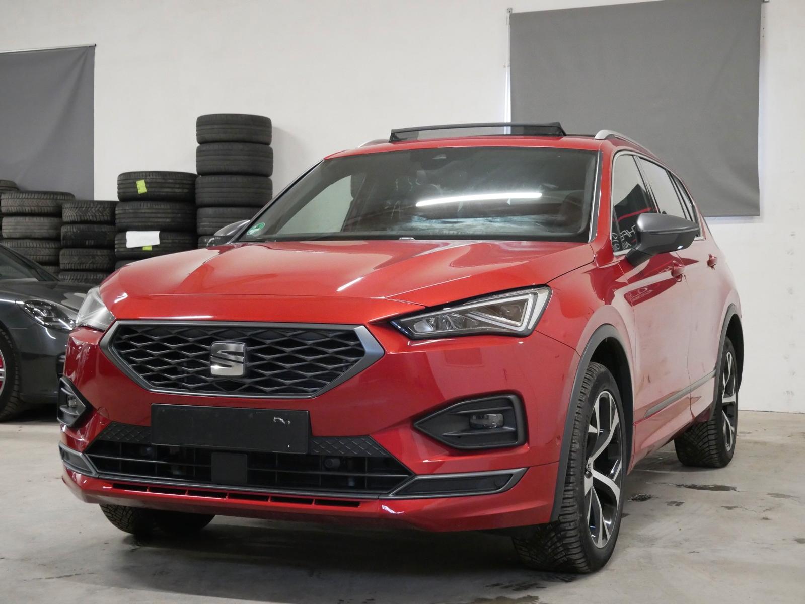 Seat Tarraco FR PANO R-KAM BEATS MMRY TOTW CARPLAY