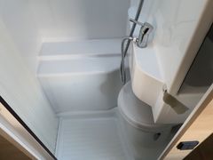 Chausson C727, Alkoven, MJ25