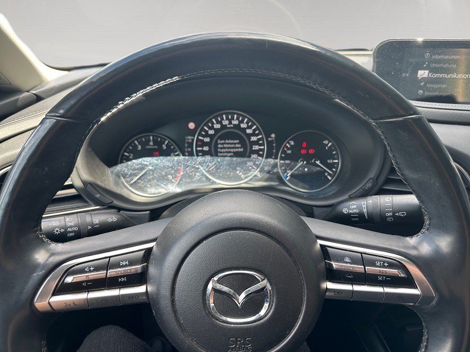 Fahrzeugabbildung Mazda CX-30 2.0 M Hybrid 122PS 6GS SELECTION