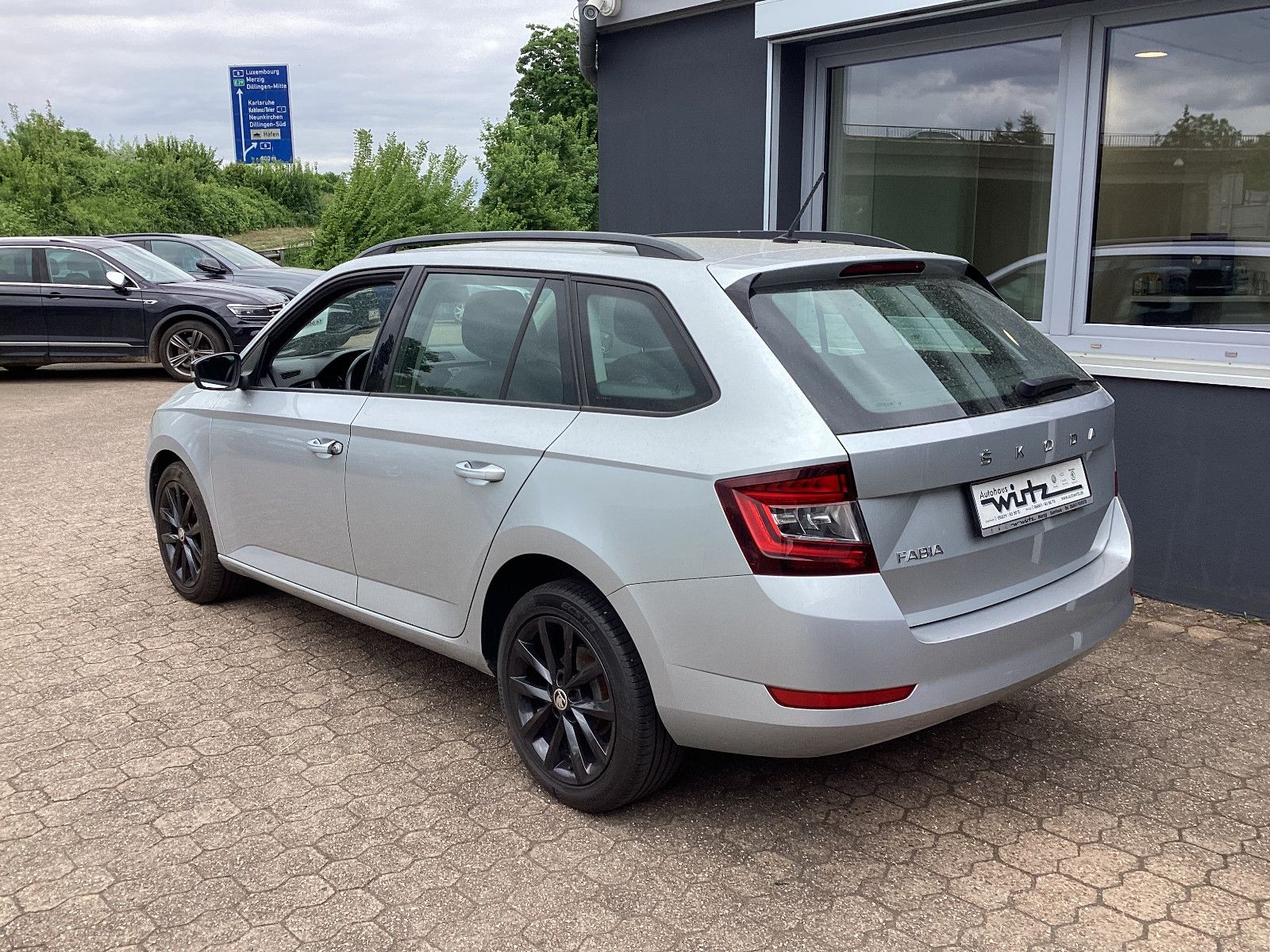 Fahrzeugabbildung SKODA Fabia Combi 1.0 TSI
