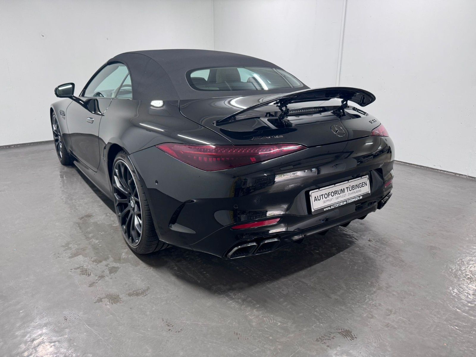 Fahrzeugabbildung Mercedes-Benz SL 63 4MATIC+ *MANUFAKTUR*KERAMIK*NIGHT*