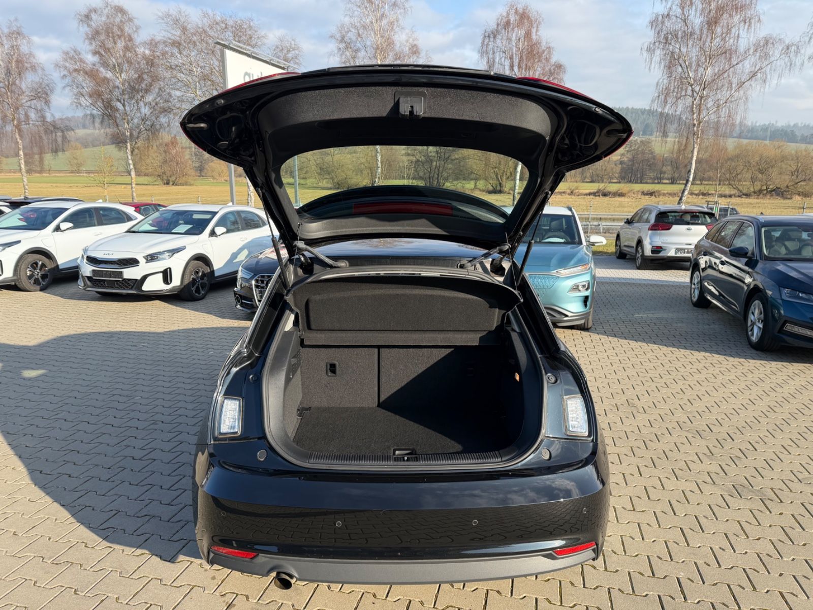 Fahrzeugabbildung Audi A1 °Xenon°Shz°PDC°Alu°Tüv NEU