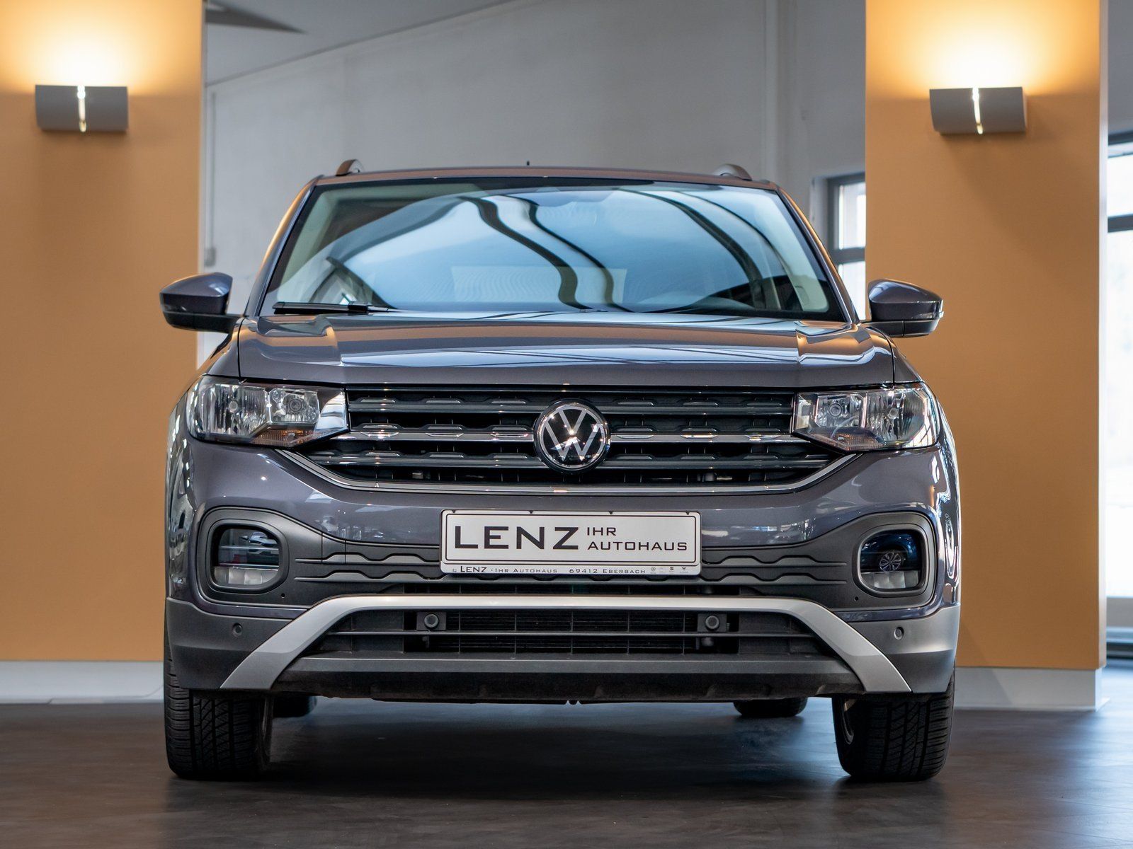 Fahrzeugabbildung Volkswagen T-Cross Life TSI *Cam*Navi*Sitzhzg*Einparkh*ACC*