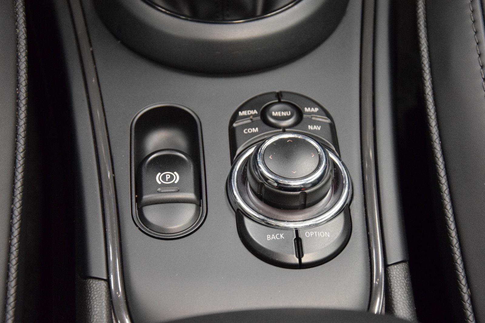 Fahrzeugabbildung MINI Countryman Cooper Yours Trim Pano HuD Memory ACC