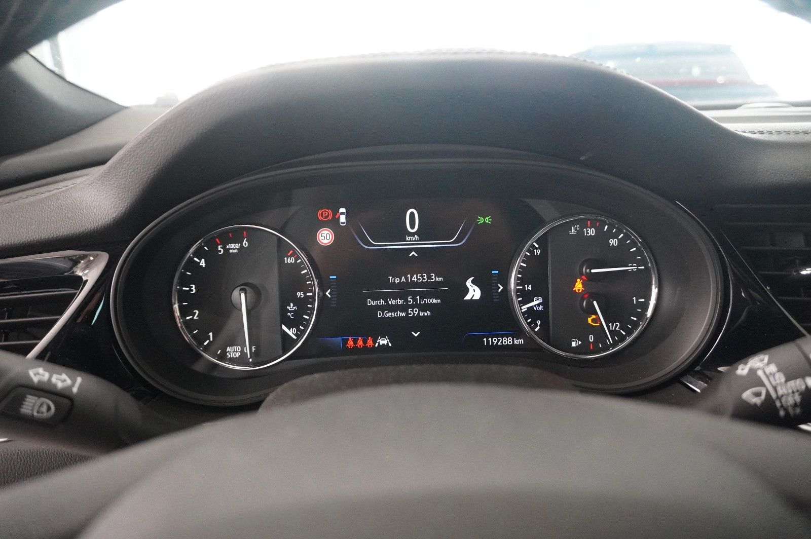 Fahrzeugabbildung Opel Insignia B ST 1.5D ELEGANCE NAVI/LED/KAMERA/DAB+