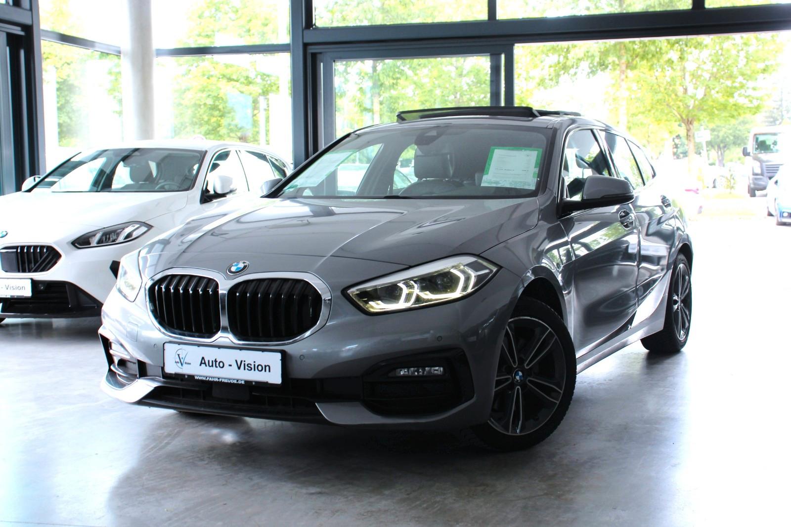 BMW 118i Sport Line (F40) *LED*Leder*KAM*Panorama