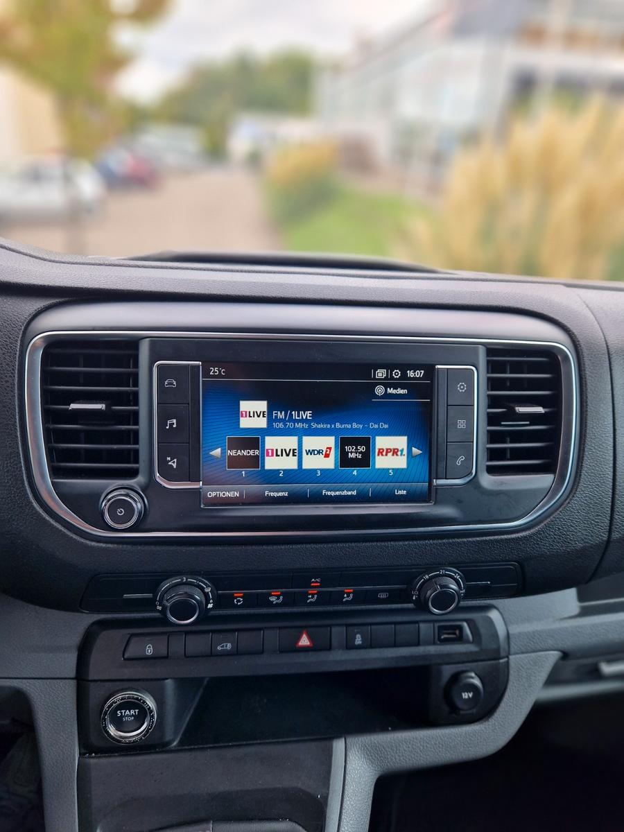 Toyota Proace L1 Kasten Meister PDC V+H Kamera Navi