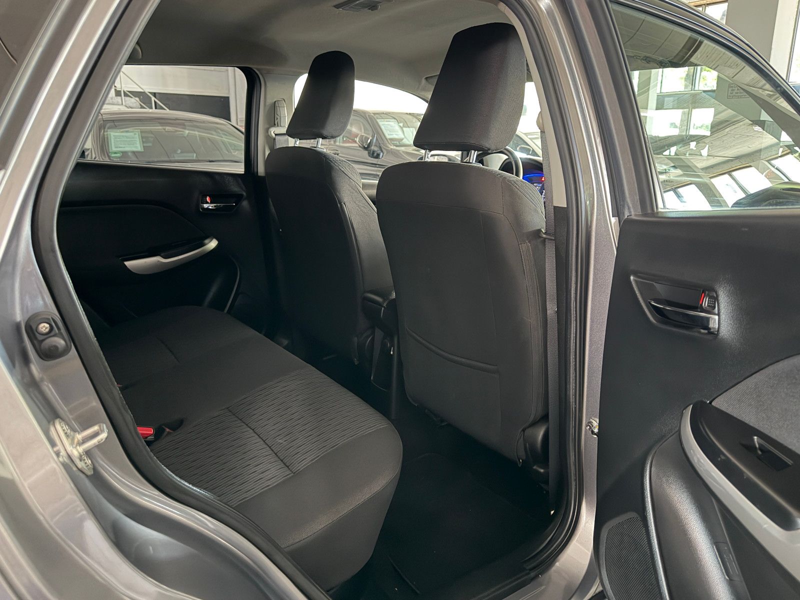 Suzuki Baleno COMFORT ACC KEYLESS-GO NAVI KAMERA XENON