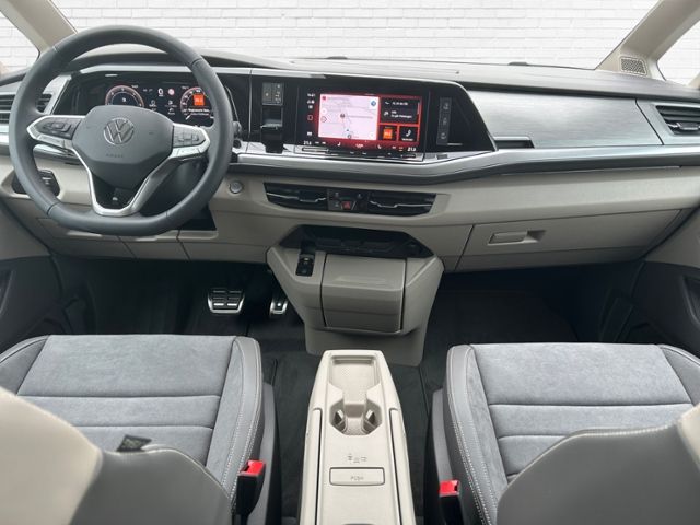 Fahrzeugabbildung Volkswagen NFZ Multivan Life 2.0 TDI 150 PS DSG