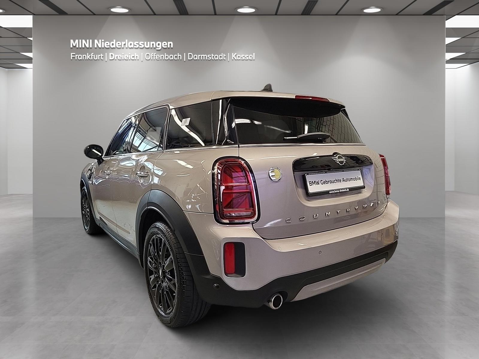 MINI Cooper SE ALL4 Countryman Navi Kamera LED