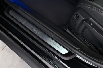 BMW 320d Touring Sport Line Shadow PANO ACC RFK AHK