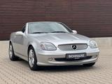 Mercedes-Benz SLK 230 KOMPRESSOR / FINAL EDITION / SCHECKHEFT - aus 2004: Slk Final Edition