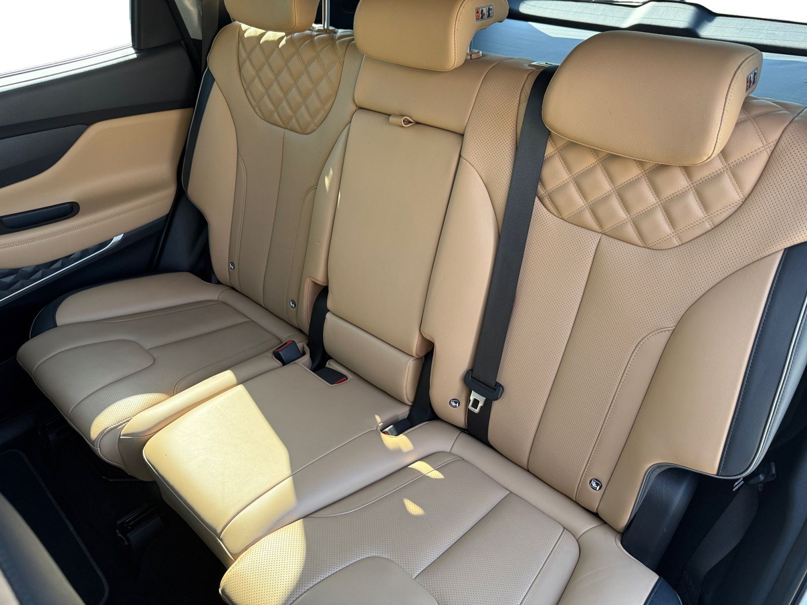 Fahrzeugabbildung Hyundai Santa Fe 1.6 T-GDI Prime Plug-In Hybrid 4WD