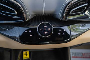 صورة 10 لـ 2023 Ferrari PUROSANGUE