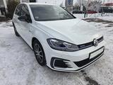 Volkswagen Golf VII GTE Start-Stopp CarPlay Android SR + WR - Volkswagen Golf: GTE