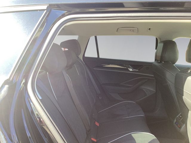 Passat Variant 1.5eTSI DSG Business AHK