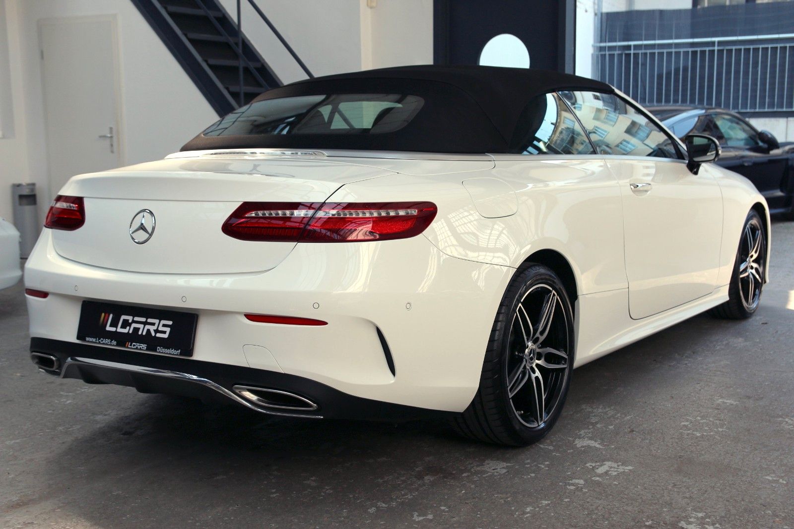 Mercedes-Benz E200 Cabrio 9G AMG Multibeam Widescreen Burmeste foto 5