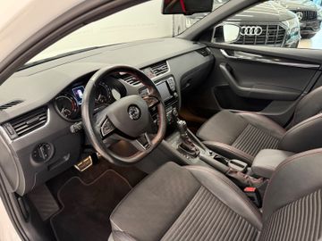 Skoda Octavia - 12