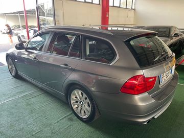 BMW 320 - 6
