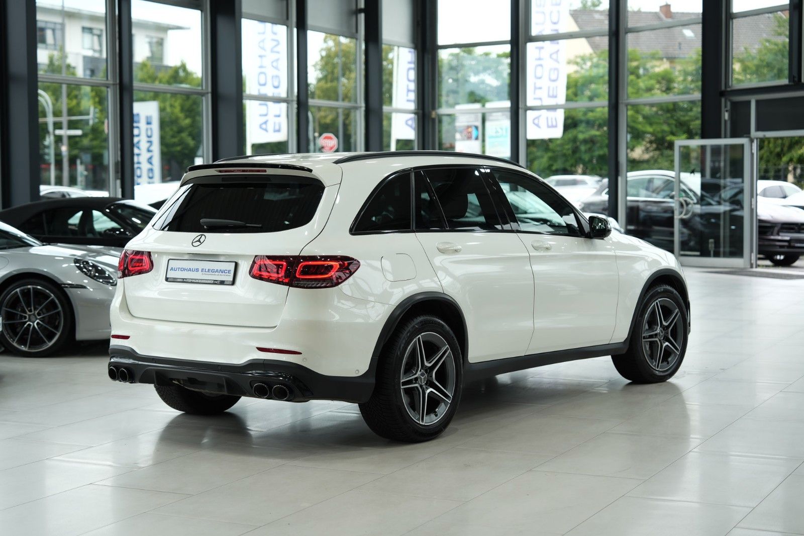 Mercedes-Benz GLC 43 AMG 4M*SPORTABGAS*DESIGNO*WIDESCREEN*MATT foto 2