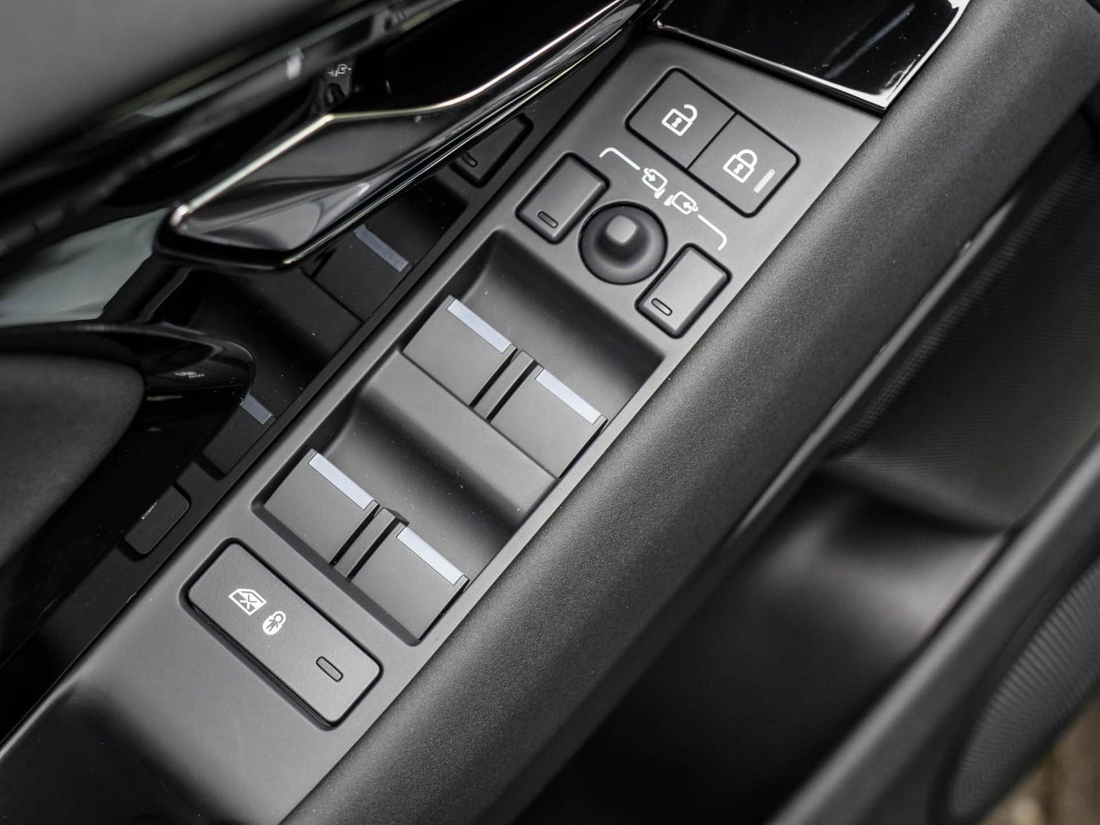 Land Rover Range Rover Evoque D200 Dynamic SE 20" Felgen Bl
