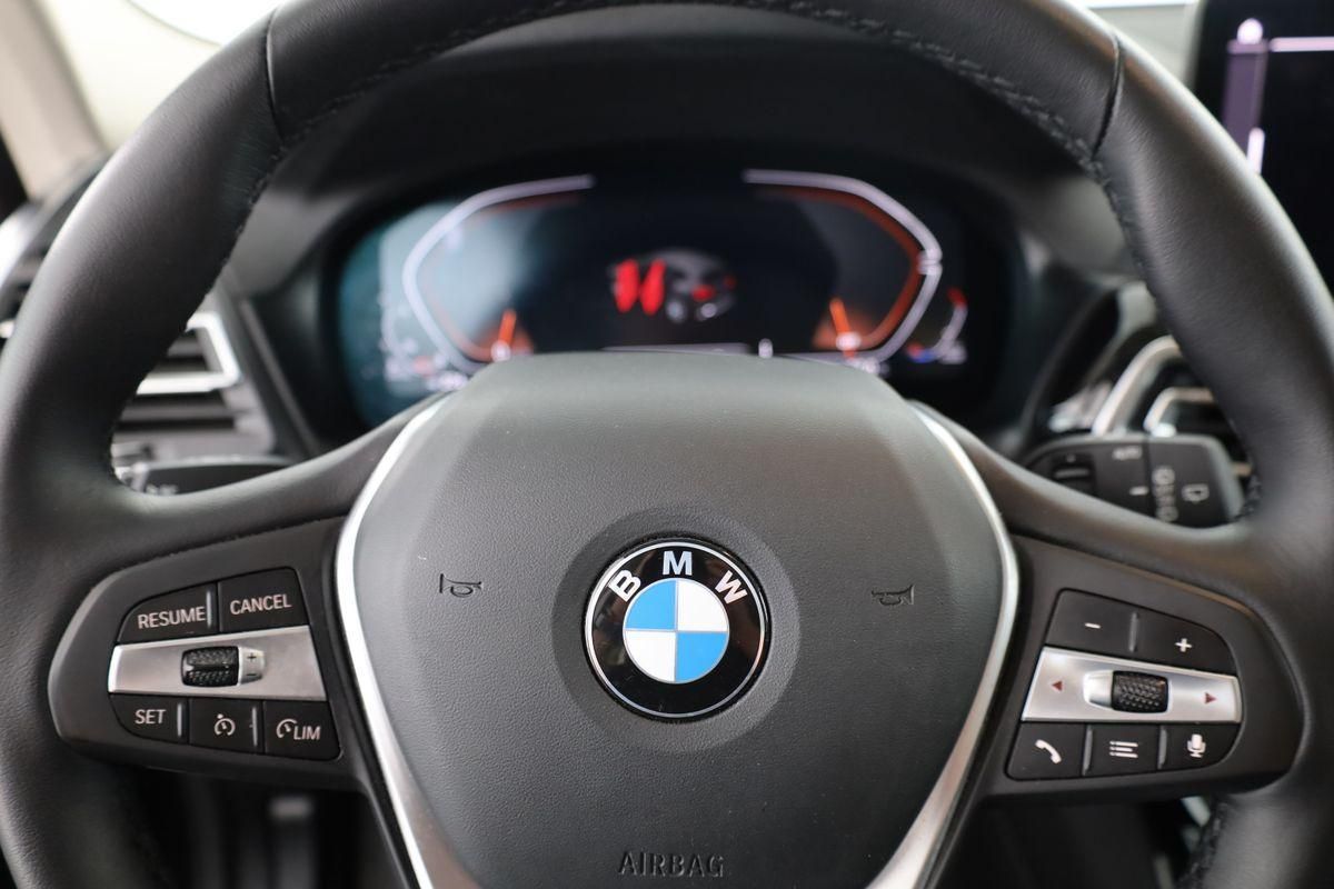 BMW X3 20d xDrive, Laser, AHK, Kamera, Navi, Leder,  foto 8