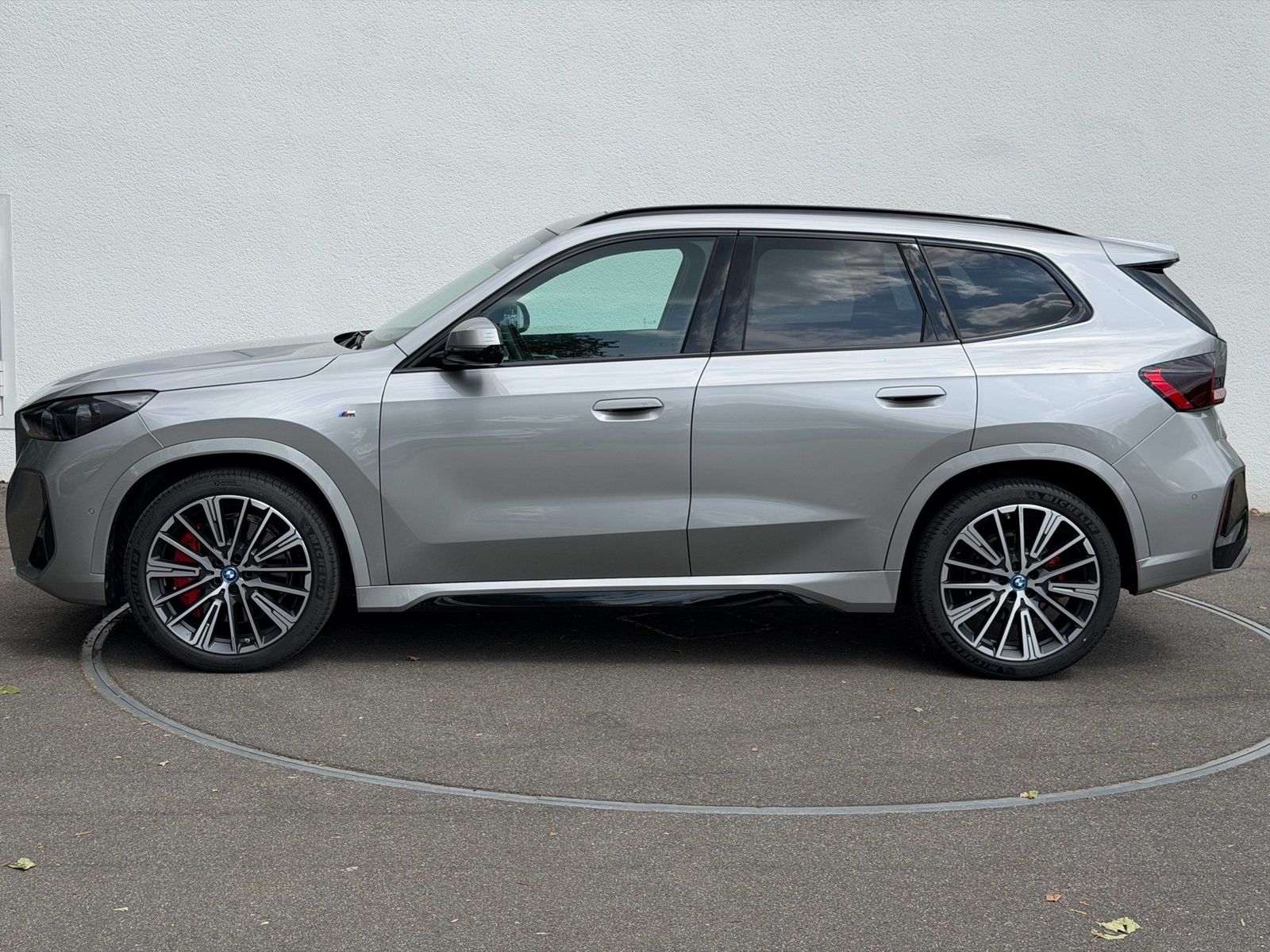 BMW iX1 - Bild 9