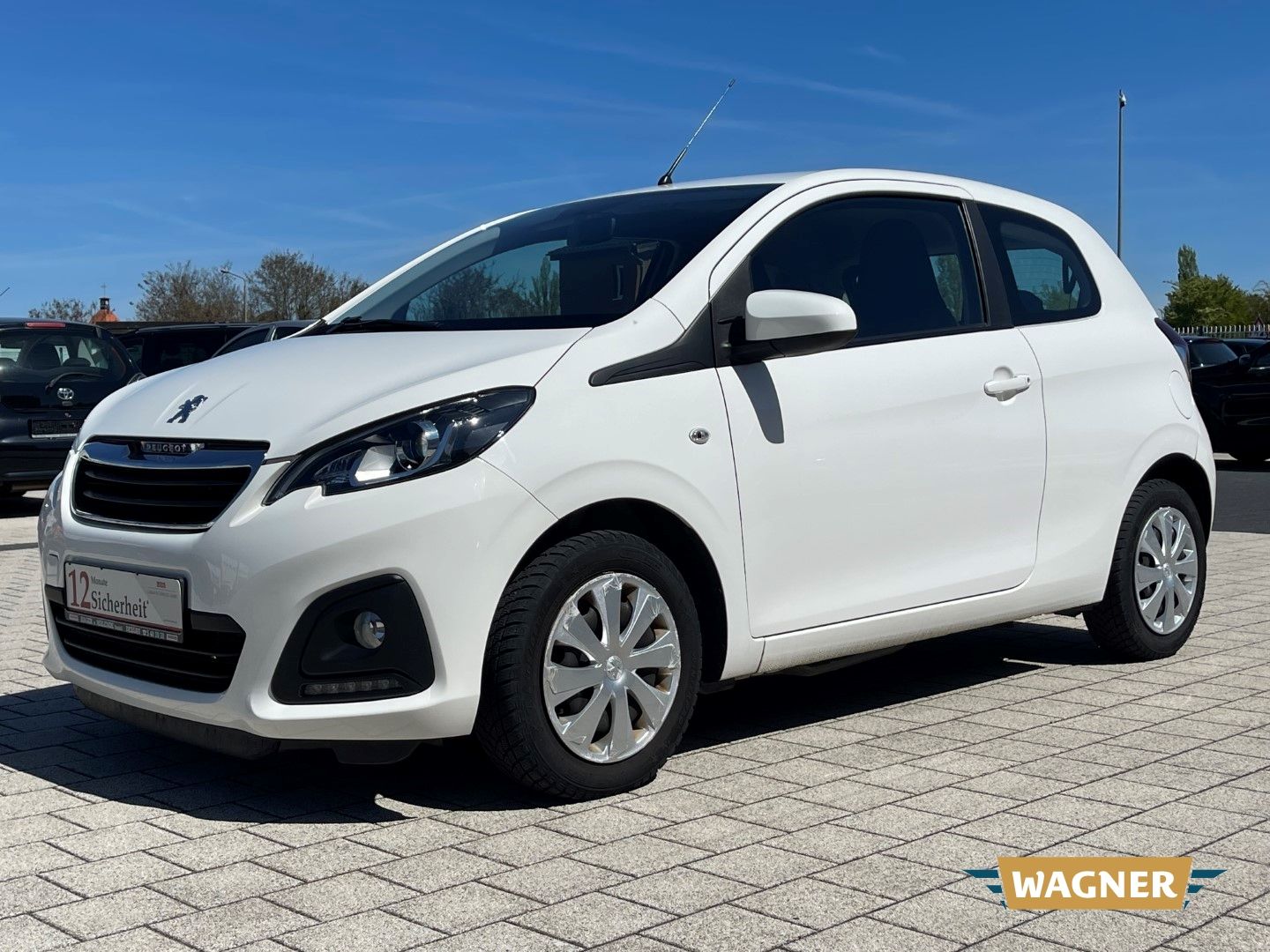Fahrzeugabbildung Peugeot 108 Active Klimaanlage Isofix Radio