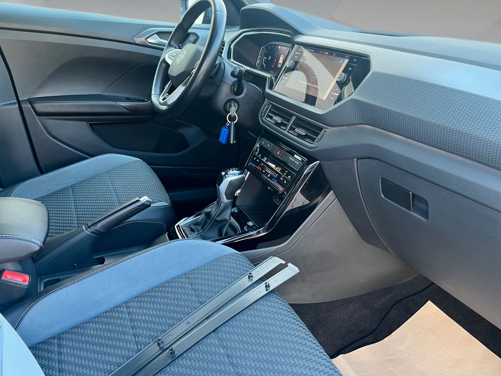 Volkswagen T-Cross DSG OPF R-Line – Bild 9