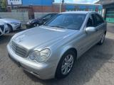 Mercedes-Benz C 180 KLIMAANLAGE ALUFELGEN - gebrauchte Mercedes-Benz C-Klasse aus dem Jahr 2003