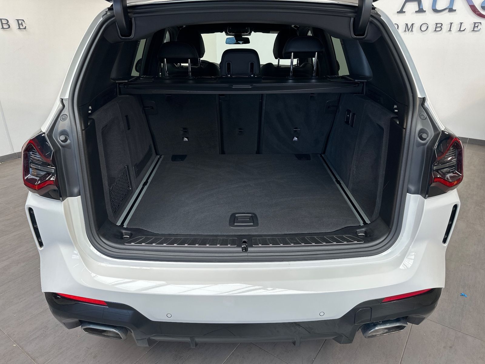Fahrzeugabbildung BMW X3 xDrive30d M-Sport NAV+LED+AHK+HUD+360°+19ZO