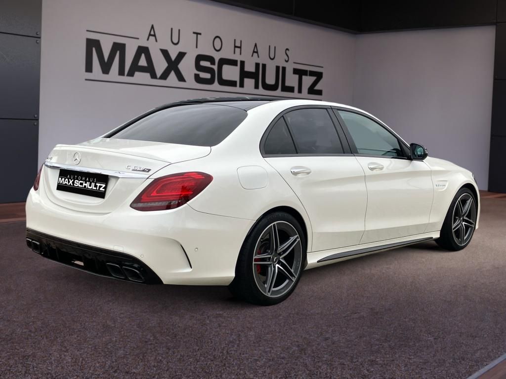 Fahrzeugabbildung Mercedes-Benz AMG C 63 S Alle High-End Pakete*DriverP