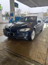 BMW 535d  - blaue BMW 535